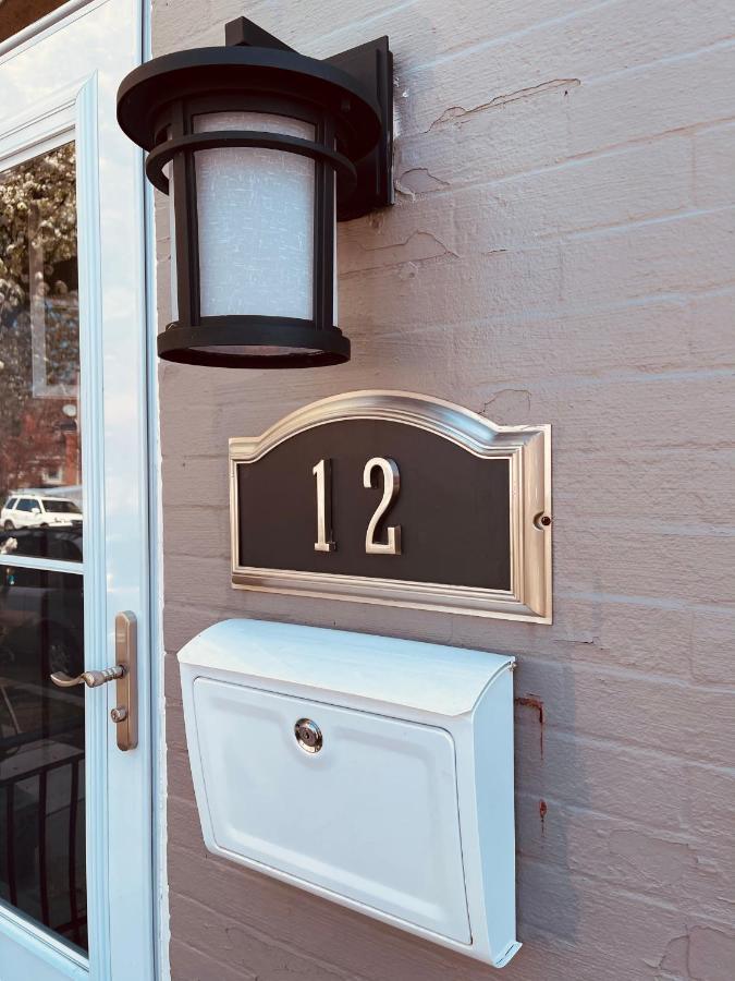 Vila Industrial Brick Townhouse In Downtown Lancaster Exteriér fotografie